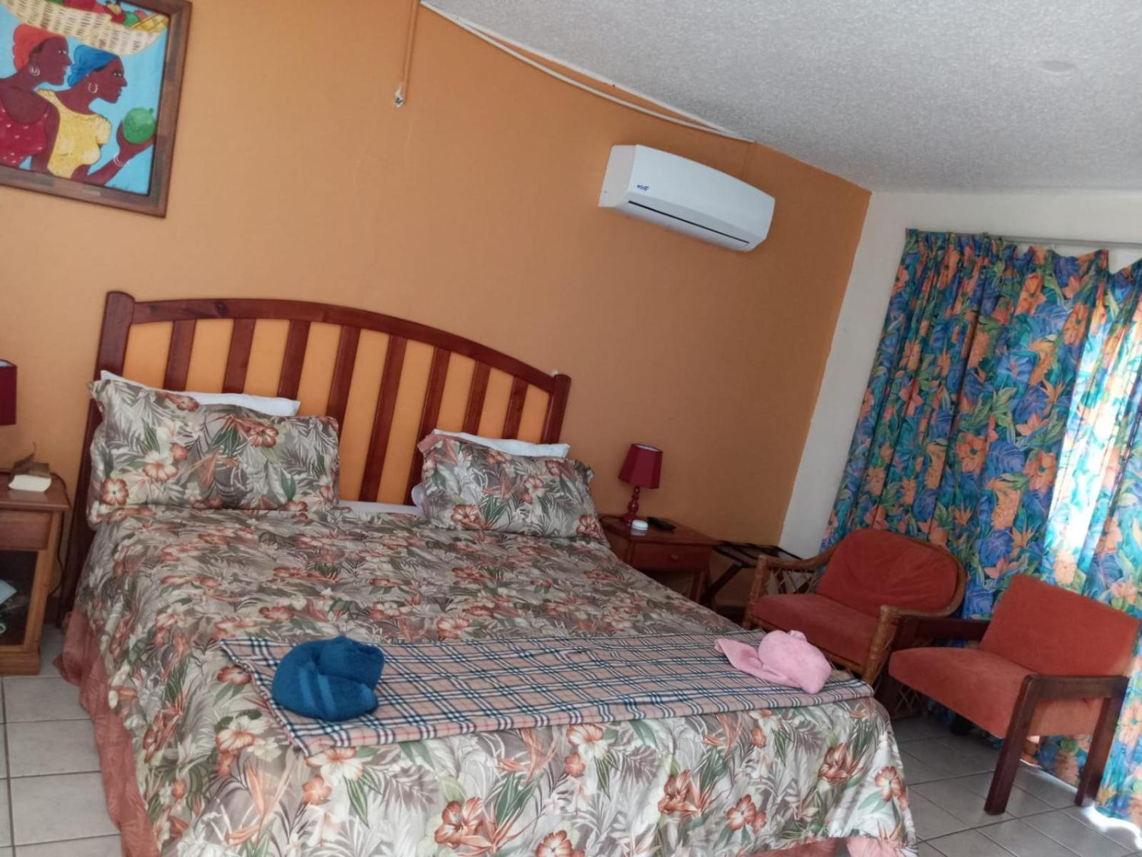 Point Village, Negril, Jamaica Екстер'єр фото